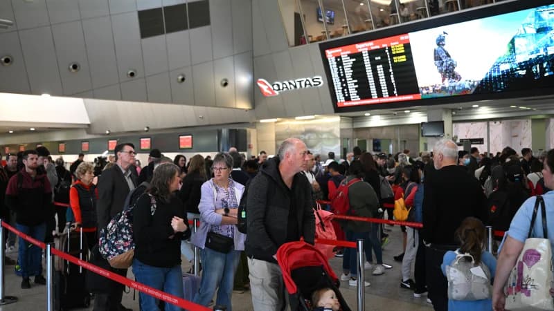 Güvenlik İhlali nedeniyle, Melbourne Havalimanı terminali uçuşu kapatıldı
