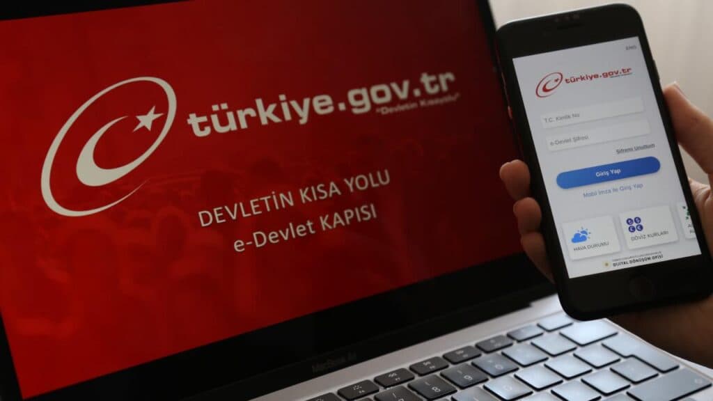AKP, Meclis’te MHP’yle el ele verdi: e-Devlet verilerinin çalınmasıyla ilgili önergeyi reddetti