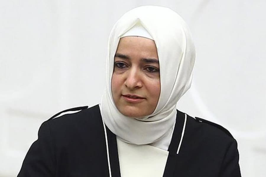 Borsada fon vurgunu: AKP Genel Başkan Yardımcısı Fatma Betül Sayan istifa etti, mal varlığına tedbir konuldu