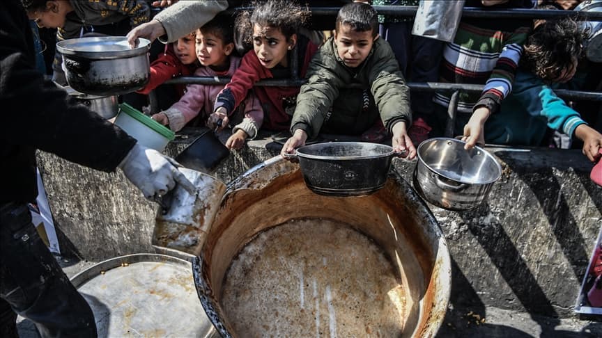 Bir Gazzeli’nin açılkla ilgili feryadı: Bir torba un için ölmeye razıyım
