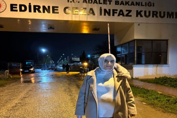 AYM geç de olsa karar verdi: 8 aylık hamile Nazife Karakoç ev hapsiyle nihayet tahliye edildi
