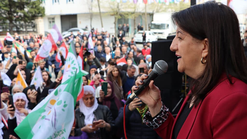 HDP Eş Genel Başkanı Buldan, kime oy vereceklerine işaret etti: İsmini size açık açık söyleyeceğiz