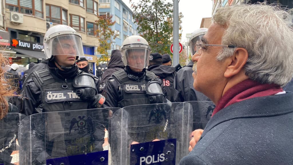 Basın açıklaması engellendi: Mithat Sancar’a polis ablukası, Kılıçdaroğlu’ndan tepki