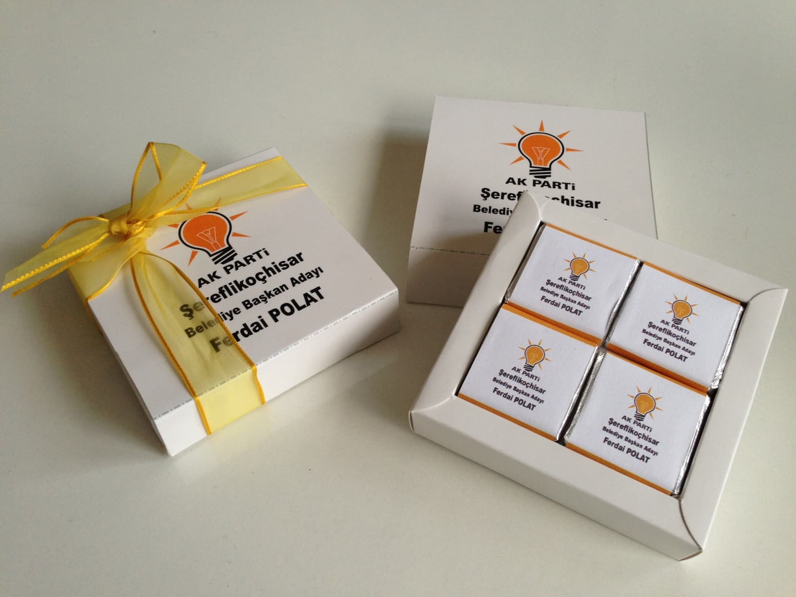 Van Büyükşehir Belediyesi Kayyım’dan AKP‘ye 6 bin koli çikolata ve kolonya