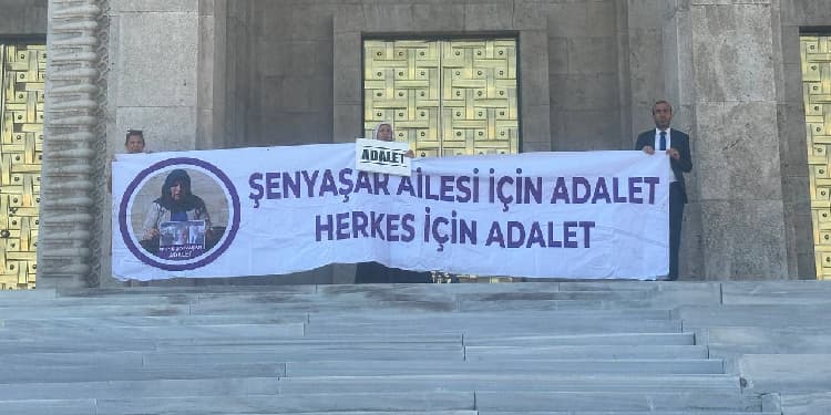 Numan Kurtulmuş’tan ‘Adalet nöbeti’ndeki Şenyaşar’lara telefon: Eyleminiz Meclis’in itibarını zedeliyor