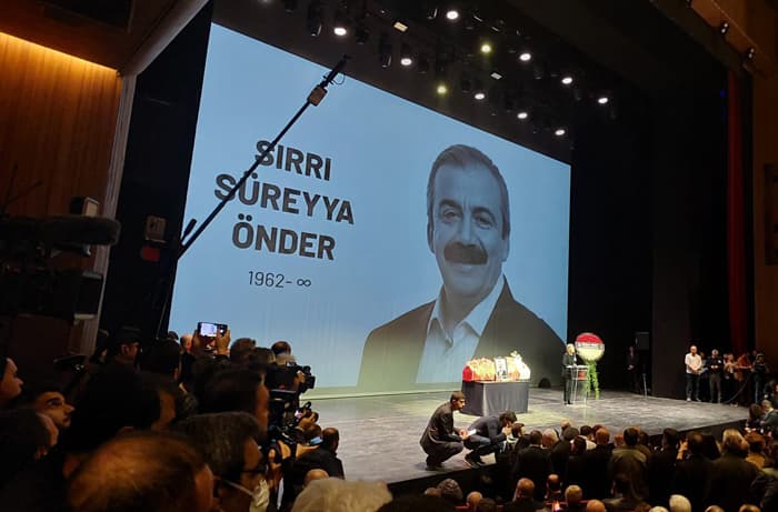 Sırrı Süreyya Önder’in hayatı belgesel oluyor