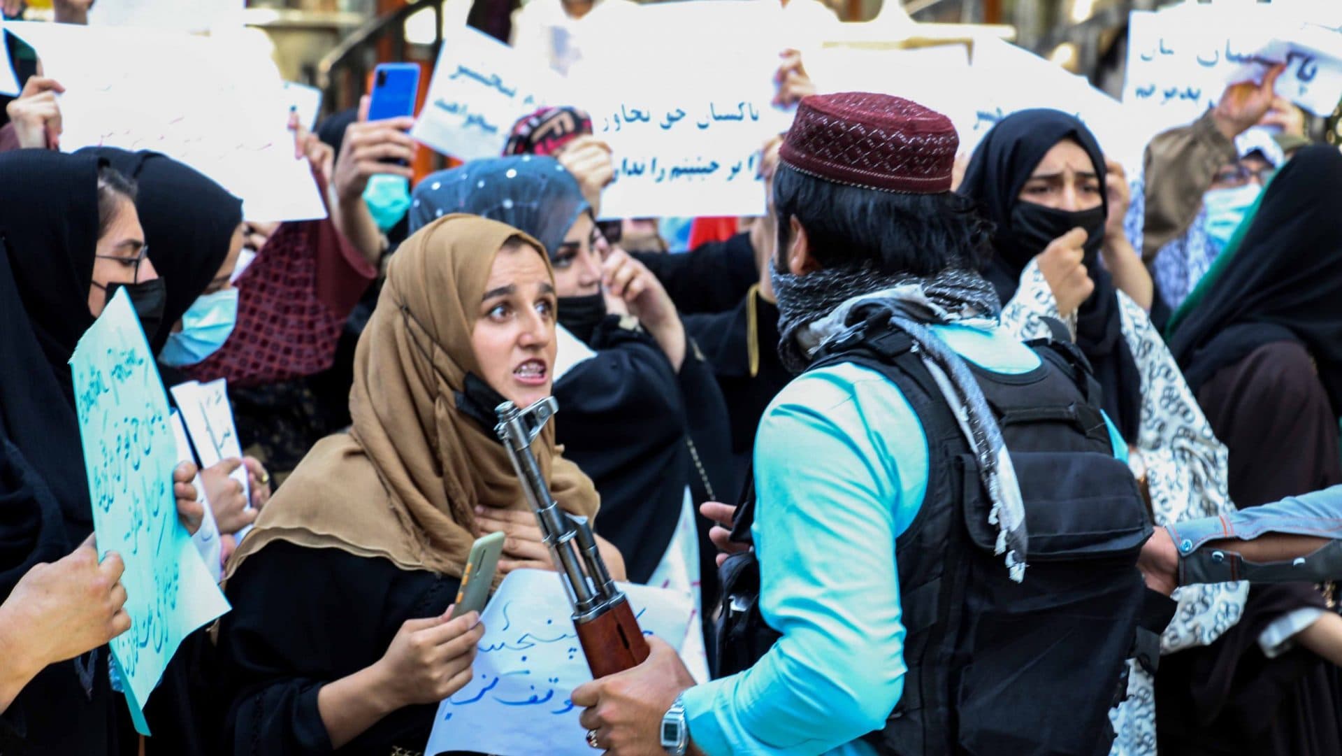 Avustralya, Taliban’ın Afganistan yönetimindeki 3. yılını kınadı