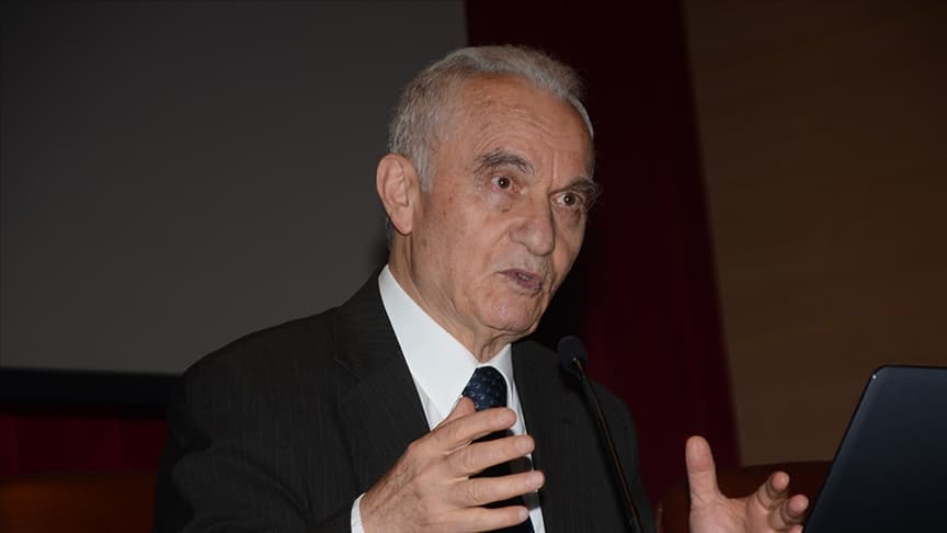 Gülen’den  eski Dışişleri Bakanı Yaşar Yakış için taziye: Hakperestlikten ayrılmadı, şükranla yad ediyoruz