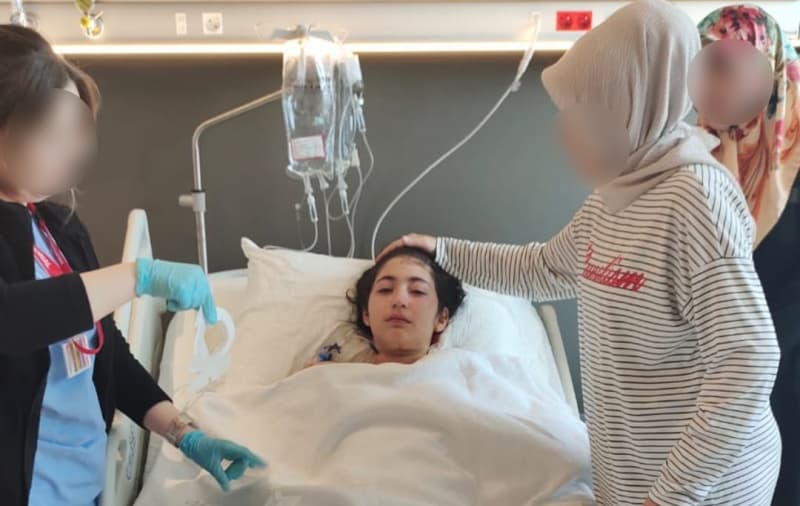 Baba 2 yıldır tutsak, anne kanserden vefat etti: Yetim kalan Züleyha’nın beyninde ise tümör çıktı