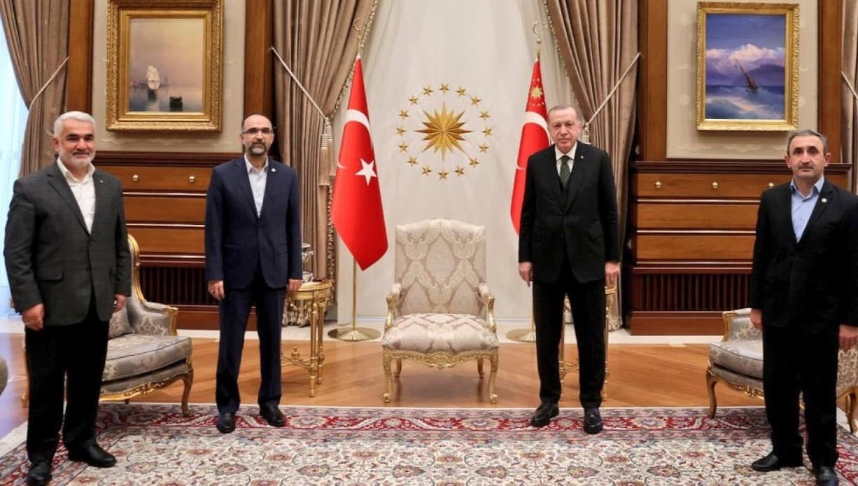Meclis’te milletvekili yemin töreni HÜDA PAR nedeniyle erteleneceği iddia ediliyor