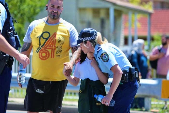 Sydney’de otomobil sınıfa girdi, 2 çocuk yaşamını yitirdi