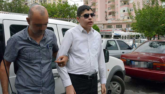 CEZAEVİNDEKİ GÖRME ENGELLİ GAZETECİ CÜNEYT ARAT’TAN HABER ALINAMIYOR