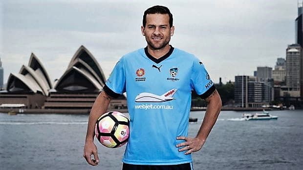 Alanyaspor Teknik Direktörü Bakkal: Sydney FC forması giyen Bobo ile anlaştık