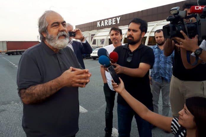 Altan, hapishane çıkışında: Hukukun, demokrasiye dönüşün başlangıcı,mağduriyetlerin sonu olur inşallah