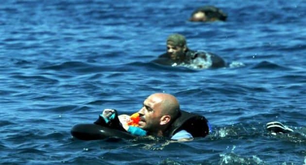 İnsanlar tek değil, insanlık da Ege’de boğuldu:AKP’li “Başkan” Bebeklere cenaze arabası vermedi