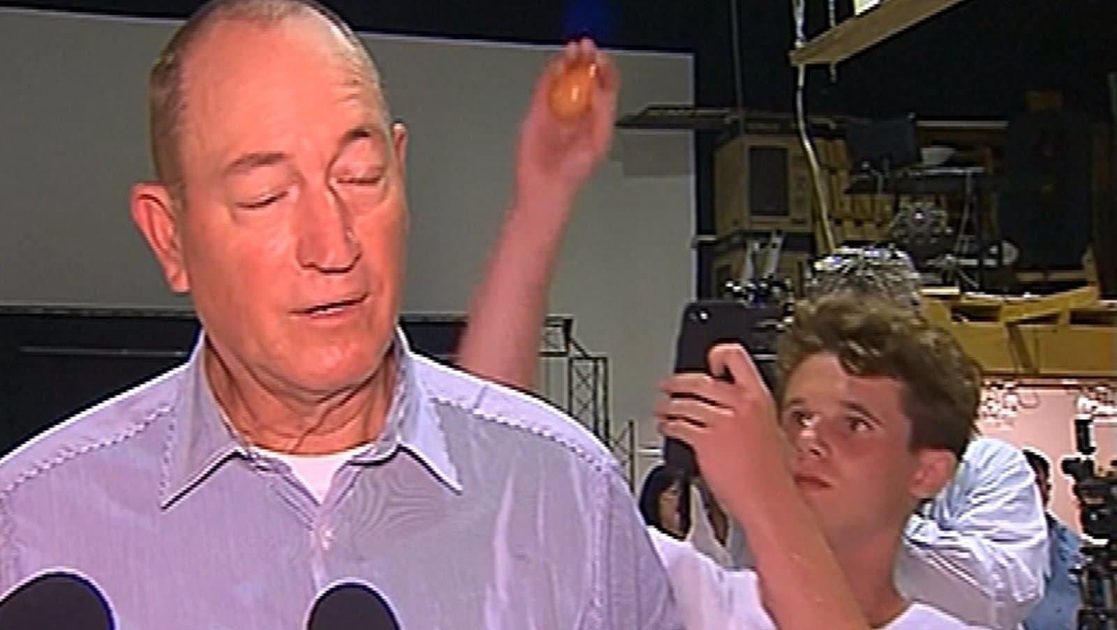 ‘Egg Boy’’ kendisi için toplanan 100 bin doları Christchurch mağdurlarına bağışladı