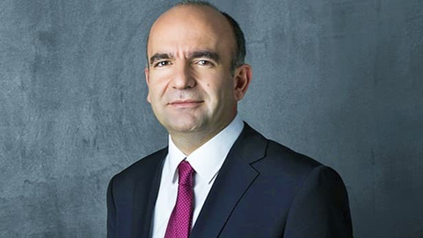 Abdülhamit Bilici’den Havuz’un Akşam’ına cevap: Diktatörlüğe yalakalık yapmaktansa taksicilik yaparım
