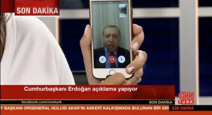Norveçli yönetmenlerden 15 Temmuz Belgeseli: “Allah’ın bir lütfu” isimli belgesel için Erdoğan konuşmak istemedi, Gülen röportaj verdi