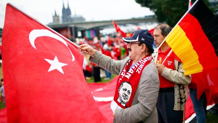 Erdoğan’a trollük yaptı: 42 yıldır Fransa’da yaşayan Türk’e vatandaşlık verilmedi