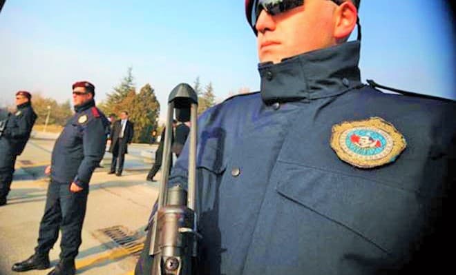 MİT, İstanbul’a üniversite okumaya gelen öğrencileri takibe almış
