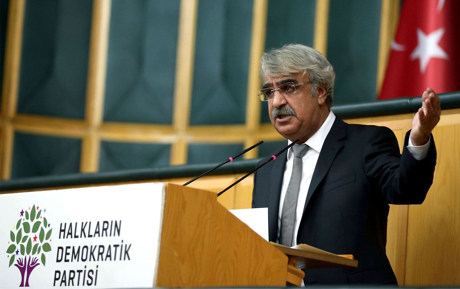 Eş Genel Başkanı Mithar Sancar: Düşmanlık HDP’ye değildir, düşmanlık Kürt halkınadır
