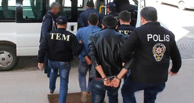 İstanbul savcısı Sedat Peker’in itiraflarına değil askeri öğrencilere operasyon yaptı: 52 gözaltı