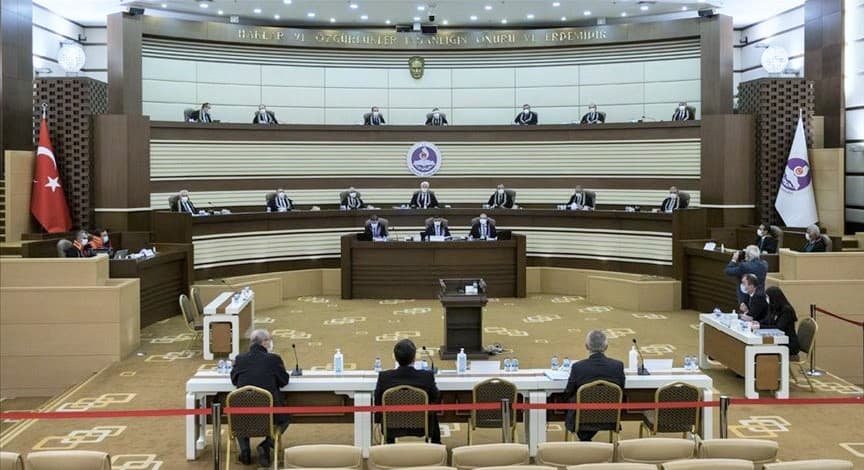 AYM, Yüce Divan sıfatıyla 9 yıl sonra bir hüküm verdi: ‘Cemaat’ten yargılanan Danıştay eski üç üyesi beraat etti