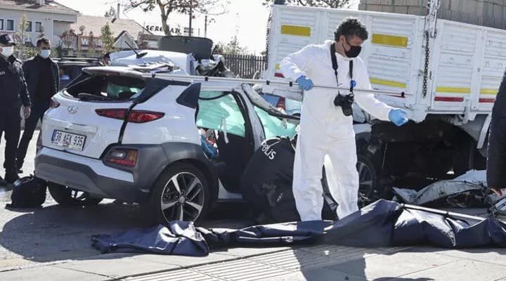 36 saatlik nöbetten dönüyordu: Tutsak akademisyenin doktor kızı Rümeysa Berrin Şen kazada yaşamını yitirdi