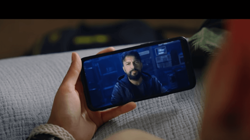Tarkan’ın yeni şarkısı ‘Geççek’ yayınlandı: Kısa sürede Twitter’da TT listesinin tepesine yerleşti