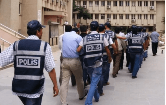 AKP rejiminin cadı avı sürüyor: Ankesörle aranma iddiasıyla 74 kişiye gözaltı