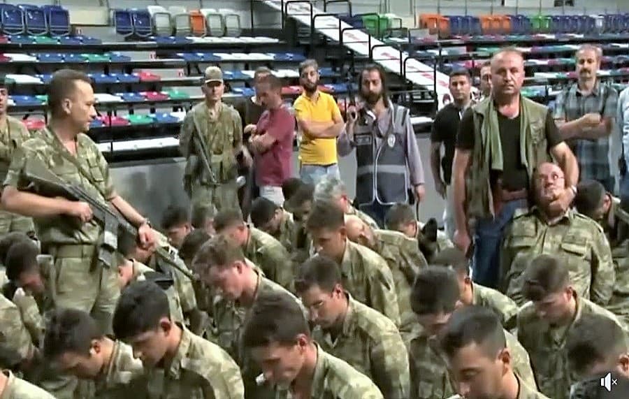 Eski binbaşı Barış Dedebağı 15 Temmuz’da yaptığı işkencelerini itiraf etti: Milletim adına kabzayı geçirdim, düşman bana zevk verir