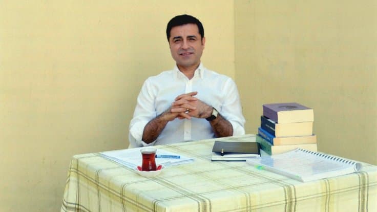 Demirtaş: Ortam bulanık ama aklınız bulanmasın, başka yolu yok