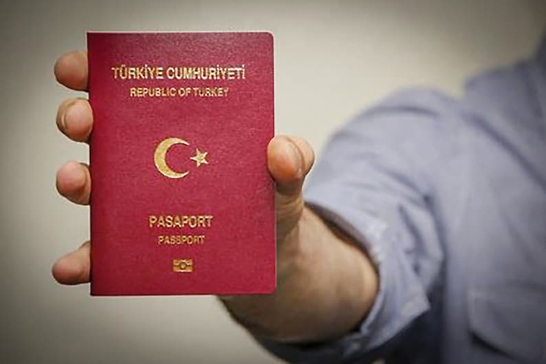AYM’nin kararı nihayet yürürlükte: ‘İrtibat ve iltisak’ sebebiyle keyfi pasaport tahdidi kararı alınamayacak