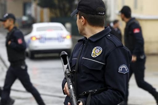 Ankara’da fuhuş operasyonu: Çetenin lideri polis çıktı