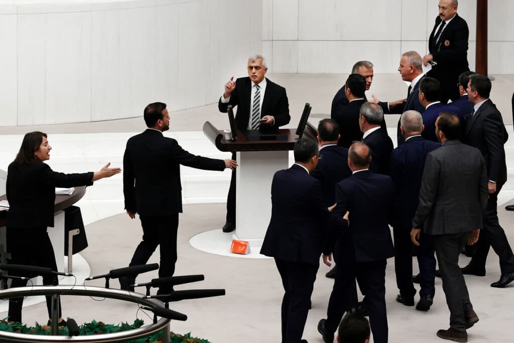 Gergerlioğlu: Vicdansız olanlar ancak bu muktedire hizmet eder