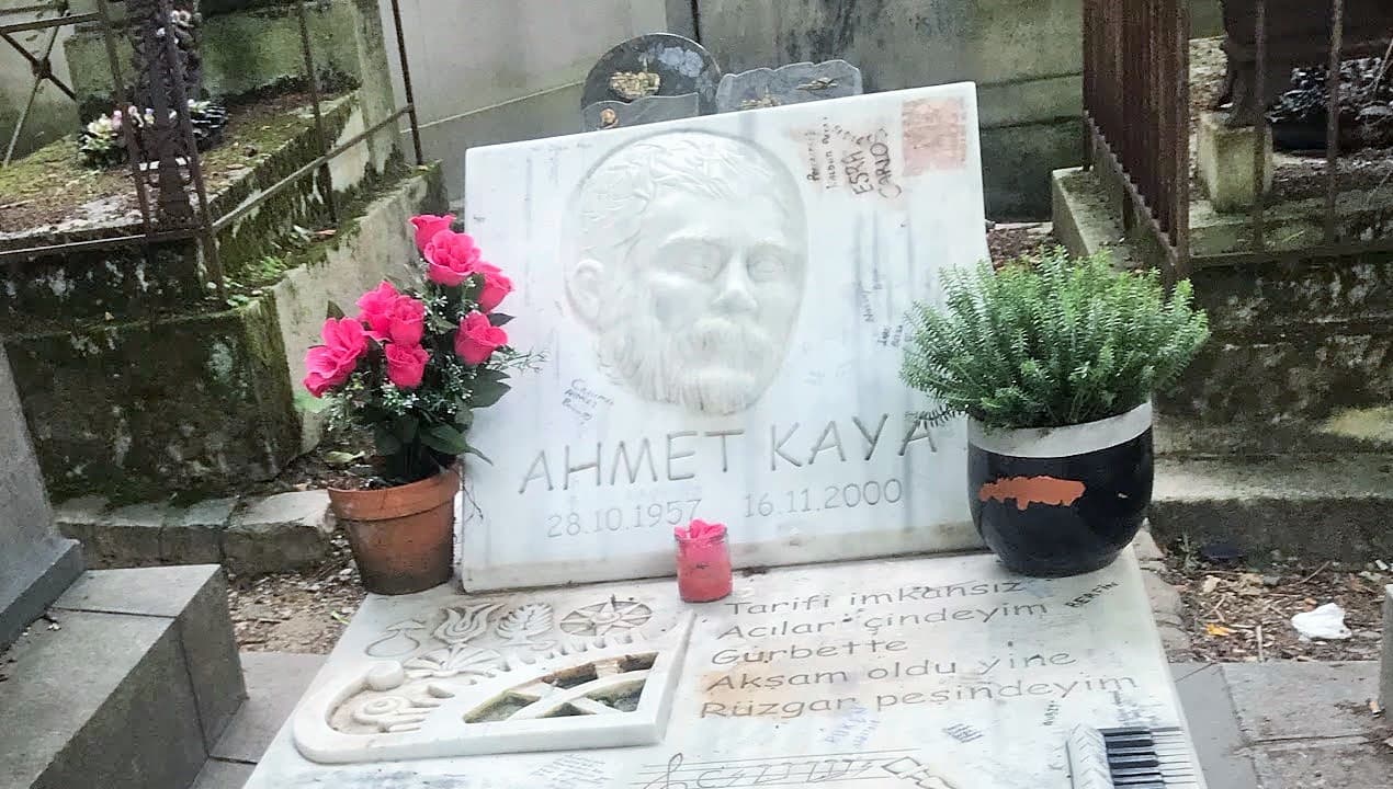 Ahmet Kaya’nın ağabeyinden Erdoğan’a olumsuz yanıt: Mezarını getirmeyeceğiz
