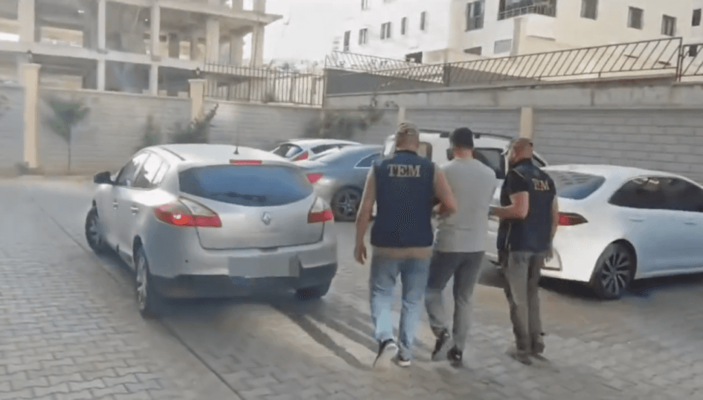 AKP’li Bakan Ali Yerlikaya, soykırım operasyonunu yine dua ile duyurdu: 4 günde 90 ‘irtibat’ gözaltısı