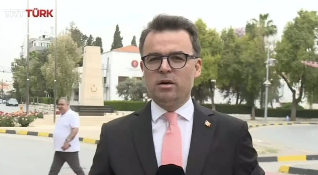 TRT Lefkoşa temsilcisi Sefa Karahasan KKTC’de ‘sahte diploma’dan tutuklandı