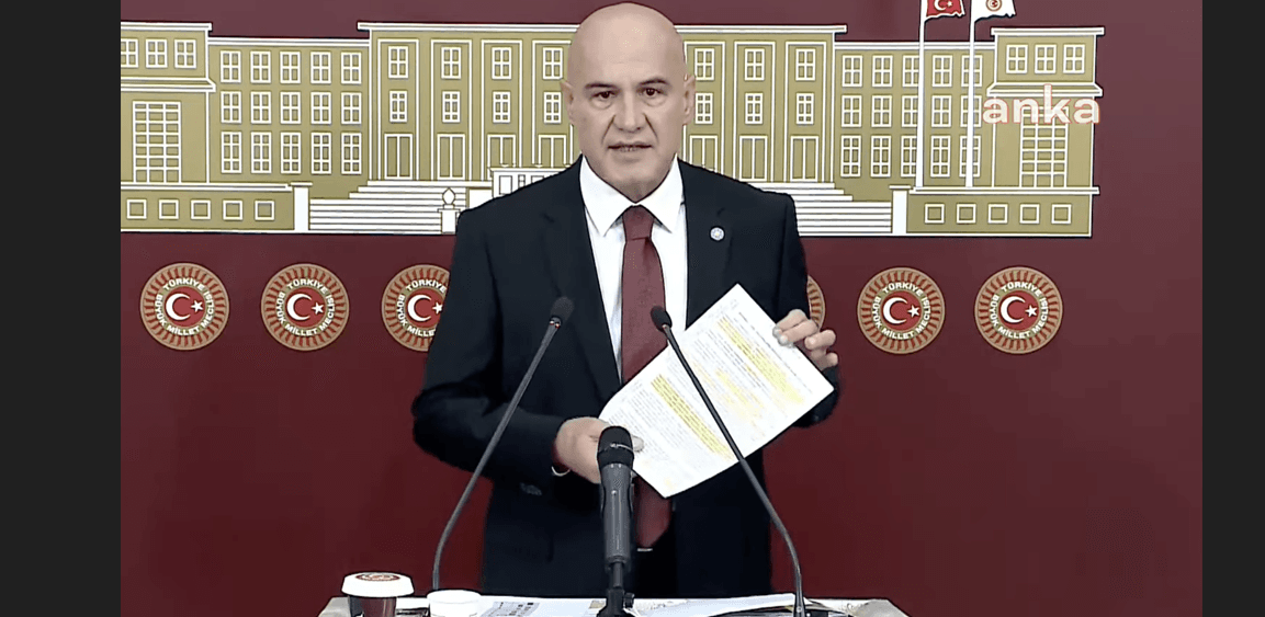 Turhan Çömez, ‘Yenidoğan Çetesi’nin vahşetini anlattı: “Erkek bebeklerin testislerini sıkarak çürütmüşler!”