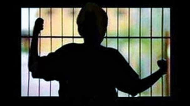 İşkenceciler için hesap zamanı: İşkenceyi yapan, gizleyen polis ve doktor hakkında dava açıldı