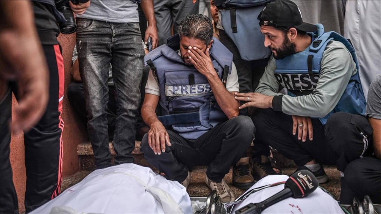 İsrail, 7 Ekim 2023’ten beri Gazze’ye yönelik saldırılarında 246 gazeteci öldürdü