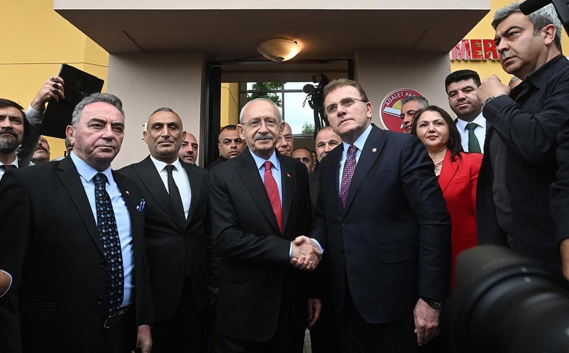 Adalet Partisi’nden ‘Ata İttifakı’ seçmenlerine çağrı: Kemal Kılıçdaroğlu’nu destekleyeceğiz