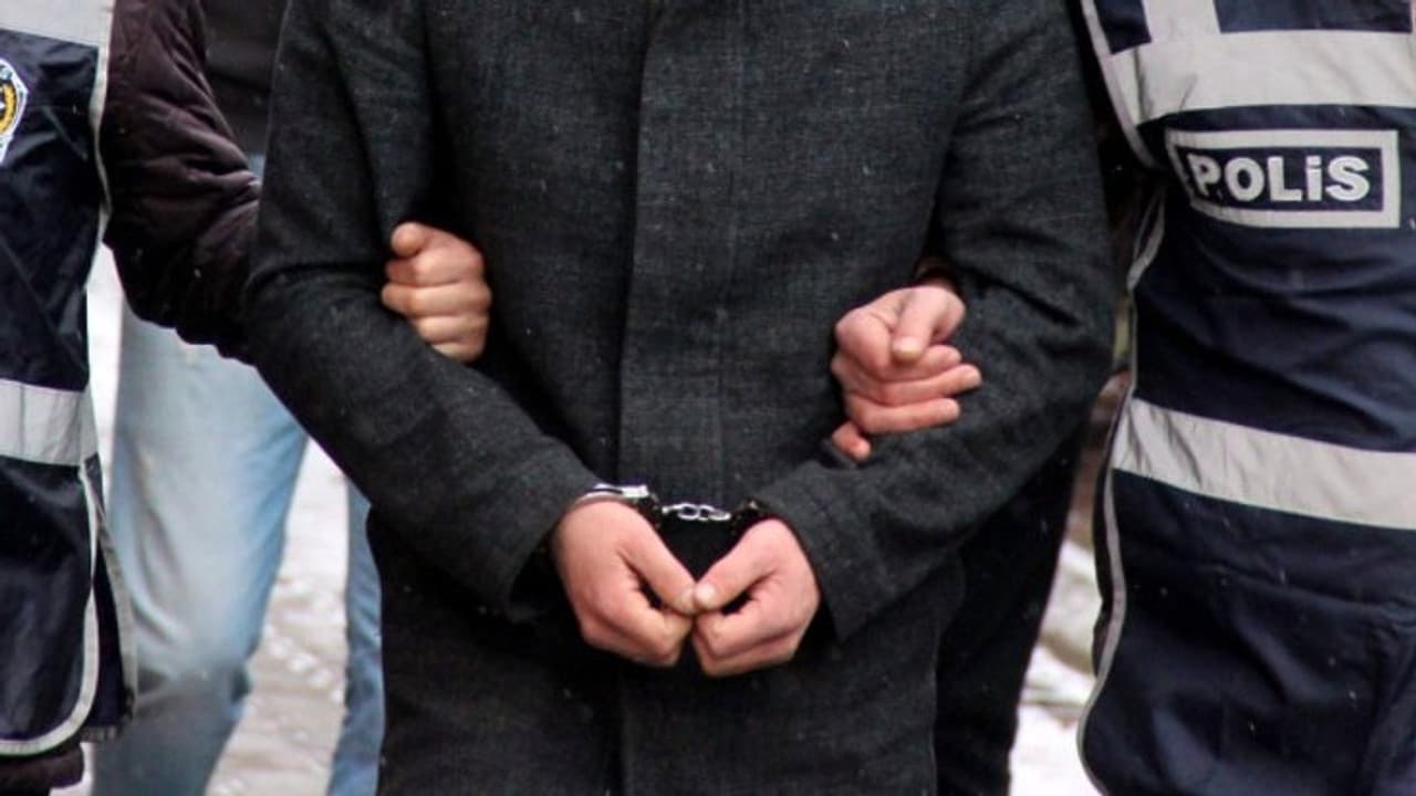 Diyarbakır merkezli gözaltılara sosyal medyada tepki yağıyor: Seçim öncesi kaybetme korkusu