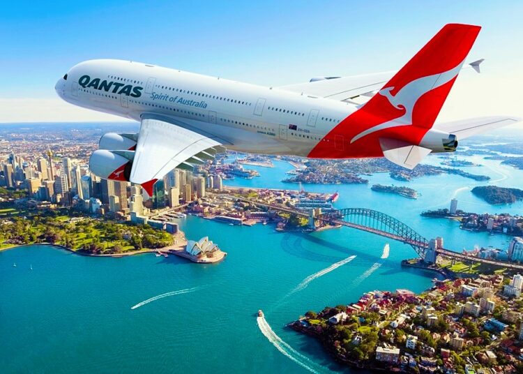 Dışişleri ve Ticaret Bakanlığı'na göre, İsrail'de yaşayan 10.000 ila 12.000 Avustralya vatandaşı bulunuyor.