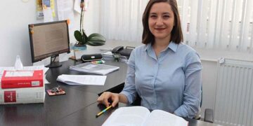 Üniversite öğrencisi tez hocasını okulda öldürdü