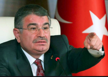 CHP, Ordu Belediye Başkan adaylığı İçişleri eski  Bakanı İdris Naim Şahin’le görüşüyor