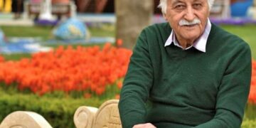 Bakiler’in eşi: Yavuz Bülent Bakiler üstadın vefatı ile ilgili haberler doğru değildir, durumu çok iyi