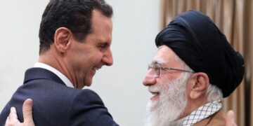 Beşar Esad İran’da:  Cumhurbaşkanı Ruhani ve İran’ın dini lideri Hamaney ile bir araya geldi