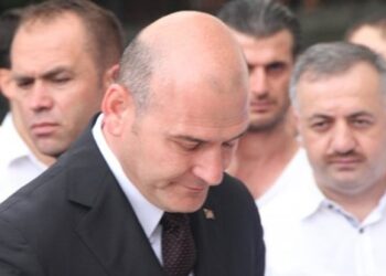 AKP’li Soylu’dan Cemaat’e yeni ‘cadı avı’ açıklaması: Bir büyük operasyona daha hazırlanıyoruz