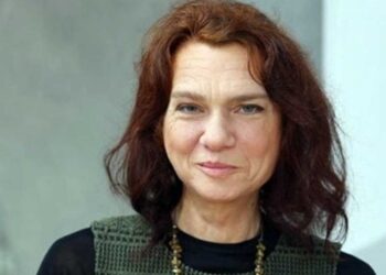 Yazar Erdoğan: Belki de artık faşizm kelimesini kullanmanın zamanı geldi